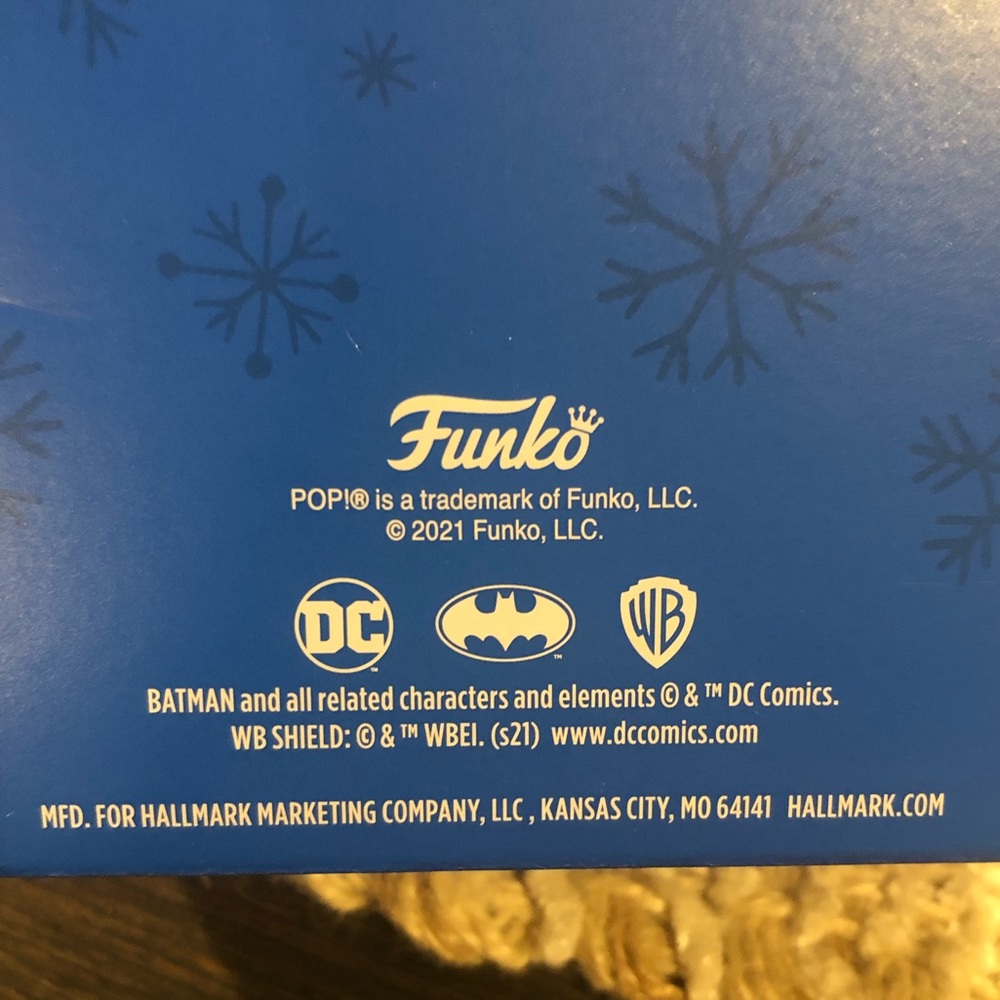 Funko Pop Batman Hallmark Ornament Collectible - Picture 6 of 6
